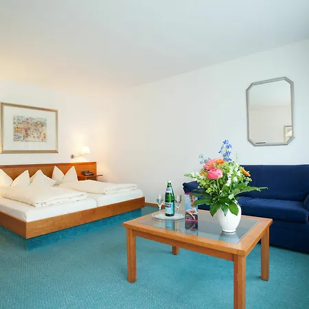 Hyperion - Partenkirchen Γκάρμις-Παρτενκίρχεν