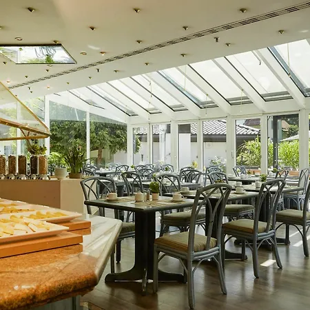 Hotel Hyperion - Partenkirchen 5*